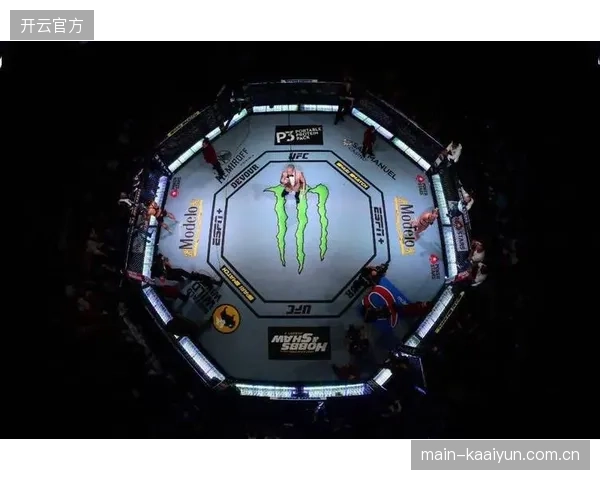 UFC与Paramount+的七年转播协议，标志其商业价值进入新阶段。